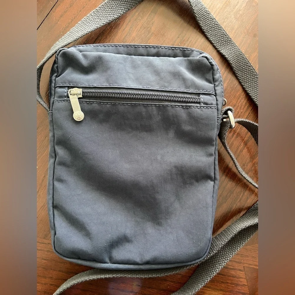 Kipling Essyla Crossbody Bag Zip Front & Top Blue Grey